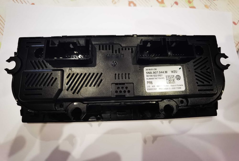 Управление климатик VW 5NA907044M