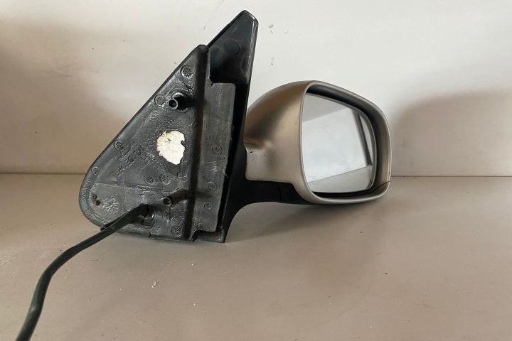 Oglinda  Dreapta Electrica  221076 Volkswagen VW Golf a 4-a generatie