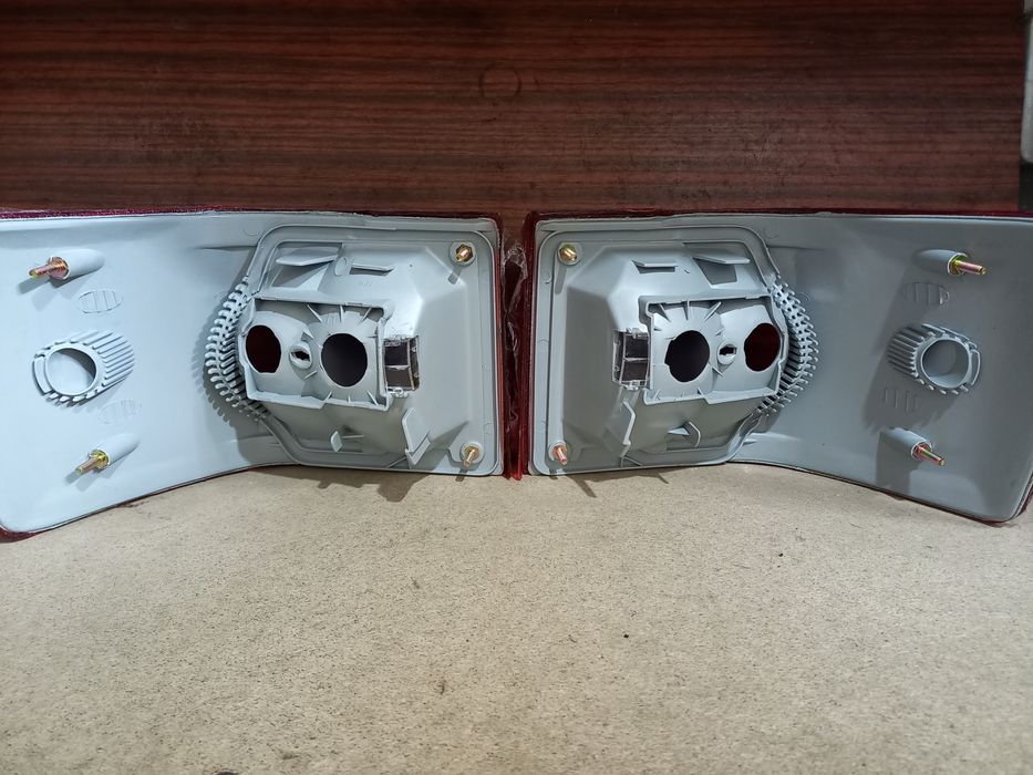 Фонари на Ауди 80 В4