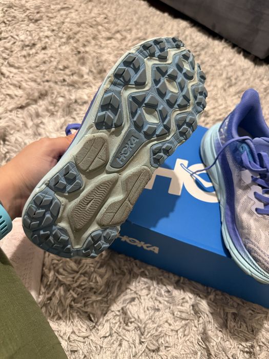 Hoka Challenger ATR 7