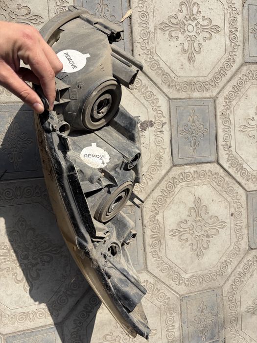 Фара каролла бу продам