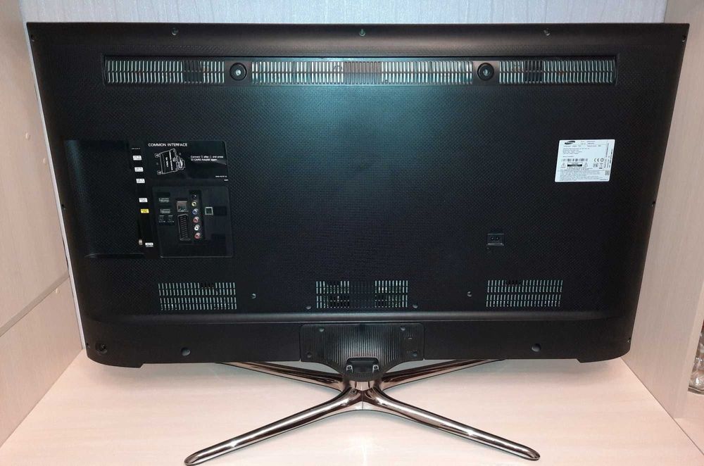 Smart TV Samsung 122cм