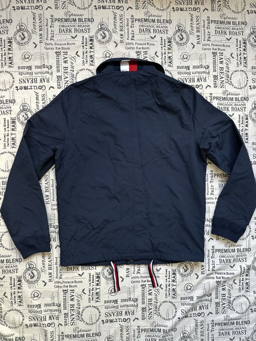 Tommy Hilfiger original яке.M