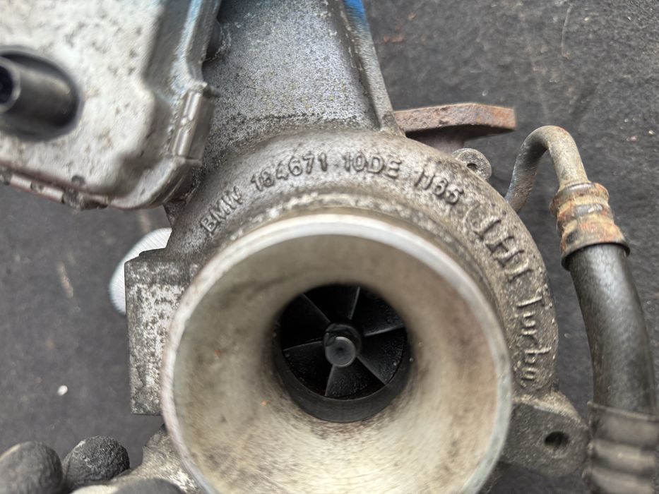 Turbina bmw e90 146 cai motor n47 d 20 an 2009