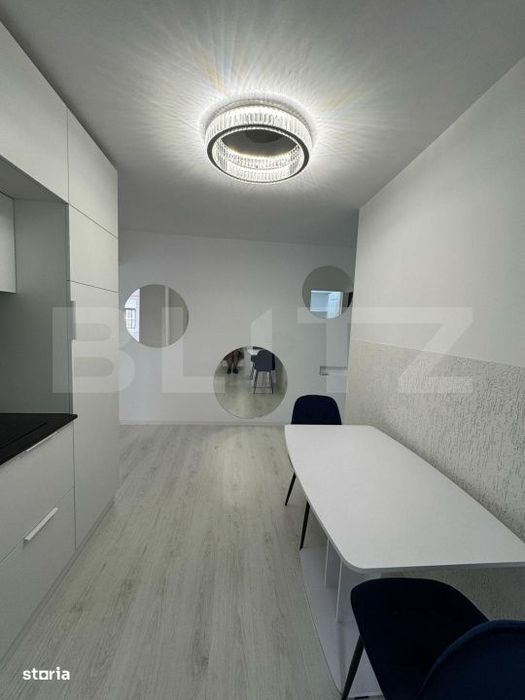 Apartament cu 2 camere, de inchiriat, decomandat, ultracentral, etajul