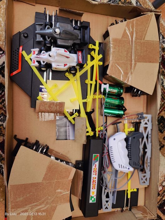 Set mașinuțe electrice