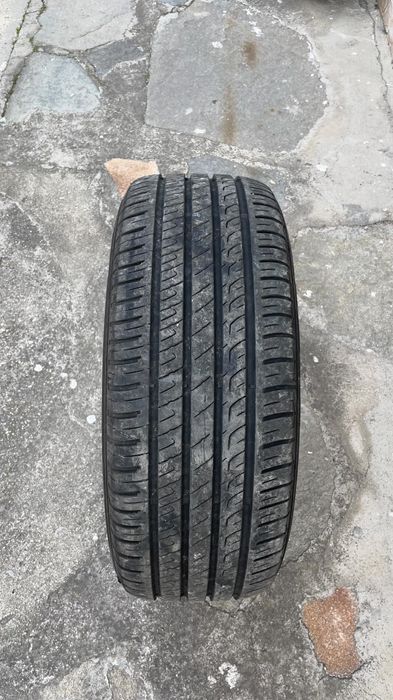 Гуми Барум 225/50/17