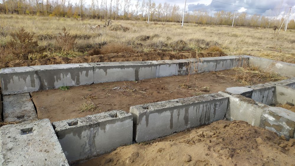 Участок 15 соток с фундаментом