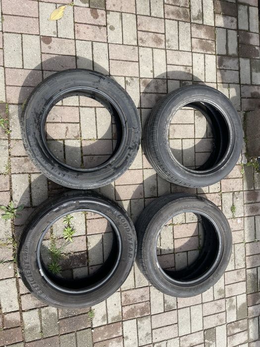 Anvelope de vara 215/55/R17 94V 2 buc. GoodYear/ 2 buc.