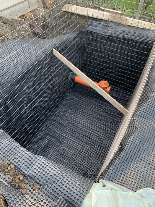 Bransament apa,montaj pavele,Săpături manuale,fose,canalizare,camine