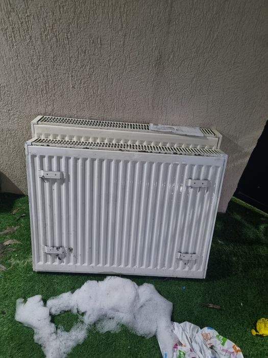 Vand doua calorifere