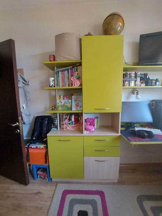 Секционен шкаф за детска стая