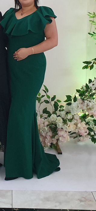 Продаю шикарное вечернее платье