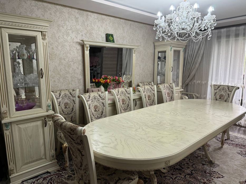 Мебель для гостиной продается