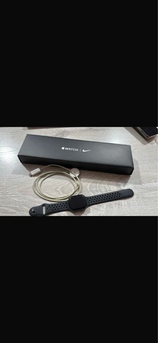 Продам Watch Nike