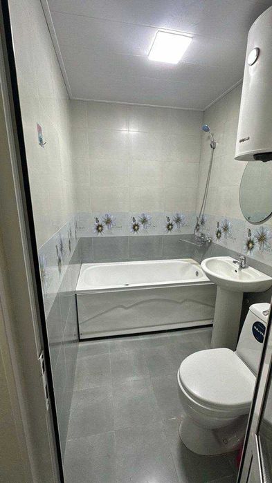 гагарини срочно 2 х 1 квада жойлашган