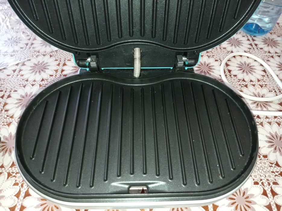 Уред за бургери и