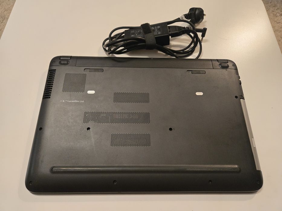 Laptop HP Pavilion 15 Star Wars Edition i3