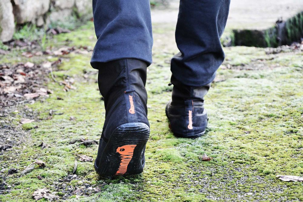 Apreschiuri impermeabile, calduroase, ultra-usoare