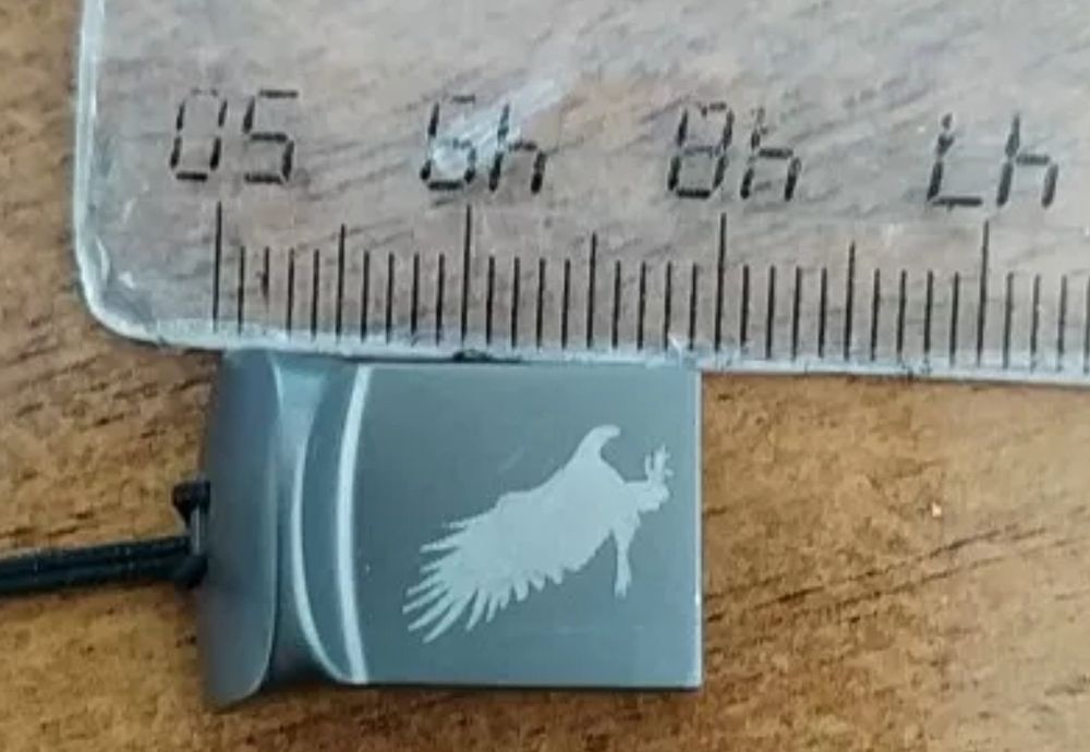 Флешки на комп и др.(бп)