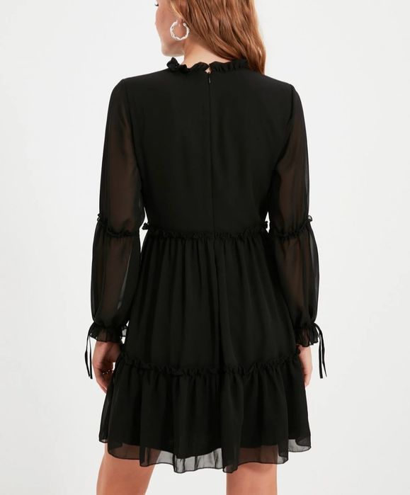 Офицялна Рокля  ,размер Л