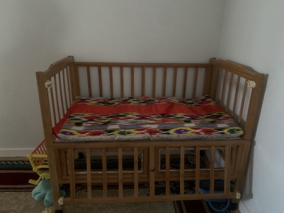 Продам детскую кровать