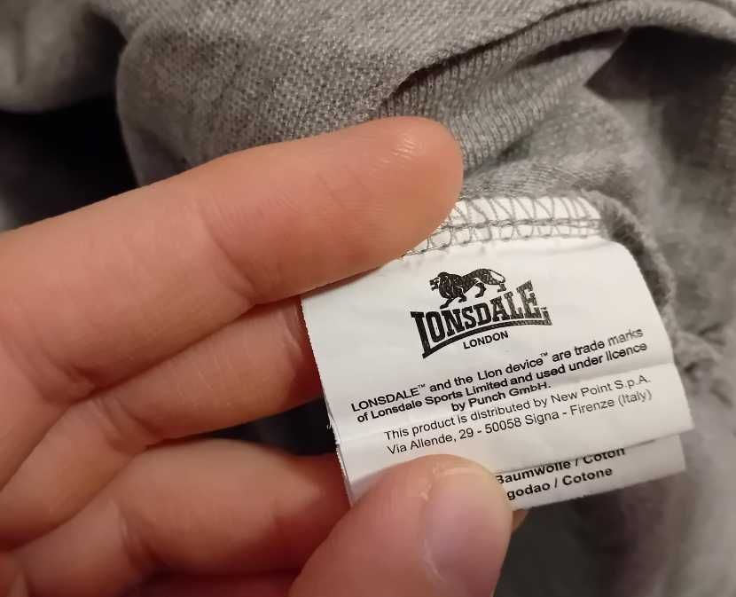 Оригинална фланелка с яка Lonsdale