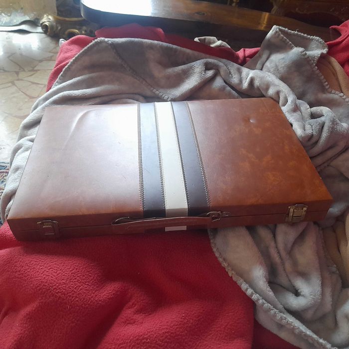 Două jocuri de table vintage