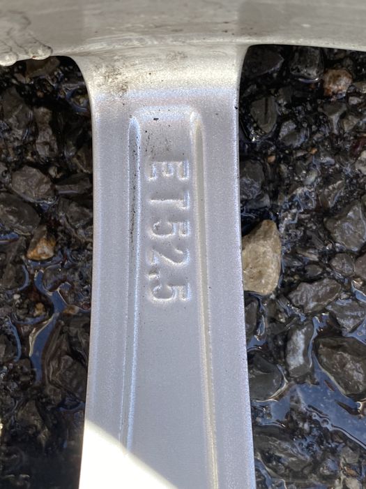 Mercedes 18" Оригинални    E, V , C класа ; GLE ; GLA ; GLC  и др.