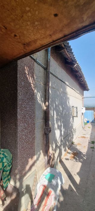 Продается Дом в Чирчике 5 соток + Ферма земля 6 соток.