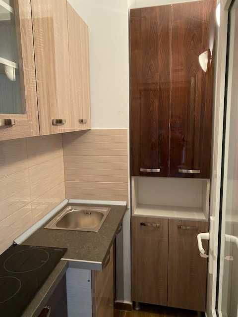 garsoniera centrala calea bucuresti, decomandata, complet utilata