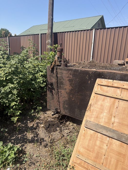 Продаю  советскую железную цистерну