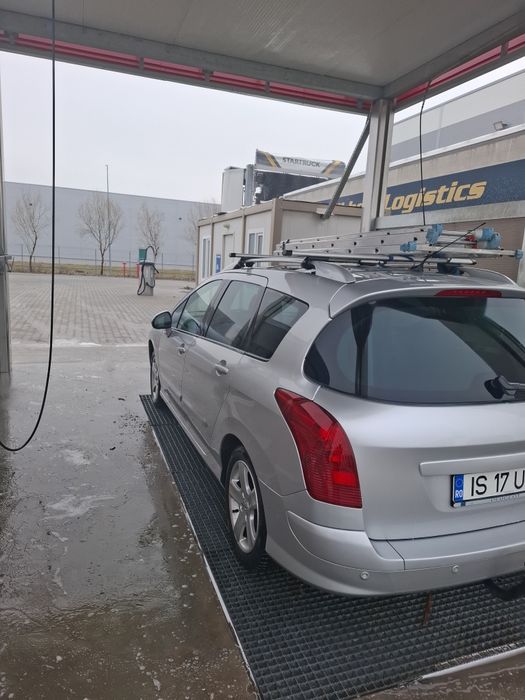 Peugeot 308, diesel, 7 locuri