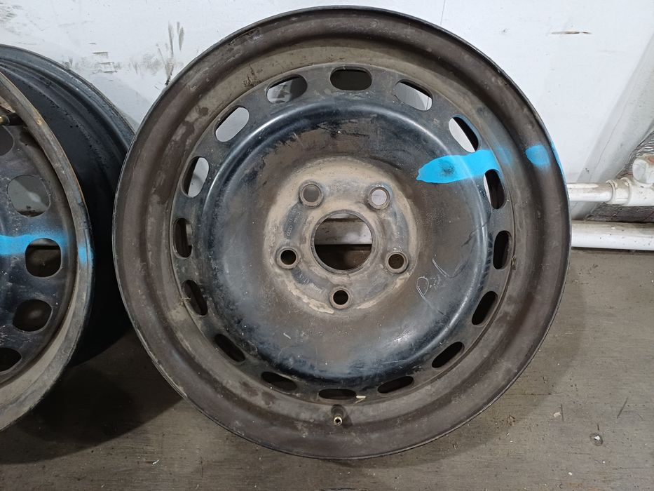 Диски R15 5x112 на Audi.