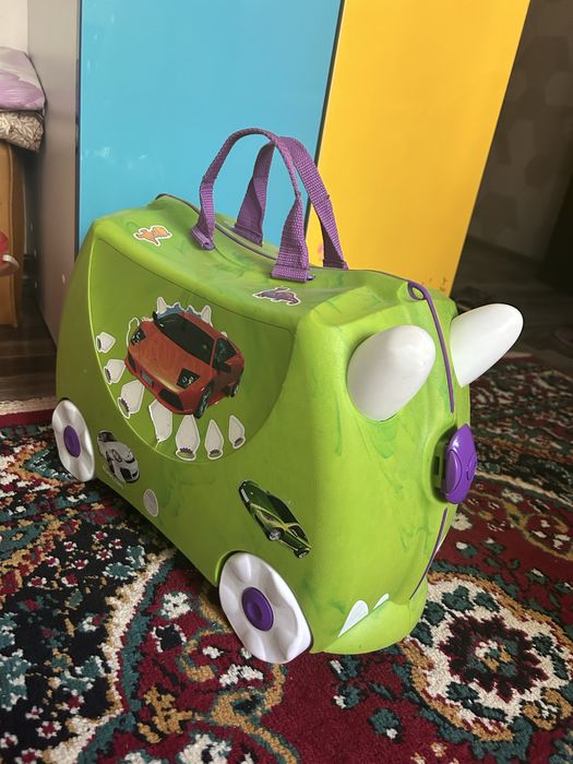 Оригинальный чемоданчик Trunki