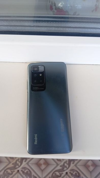 Продам телефон Редми 10