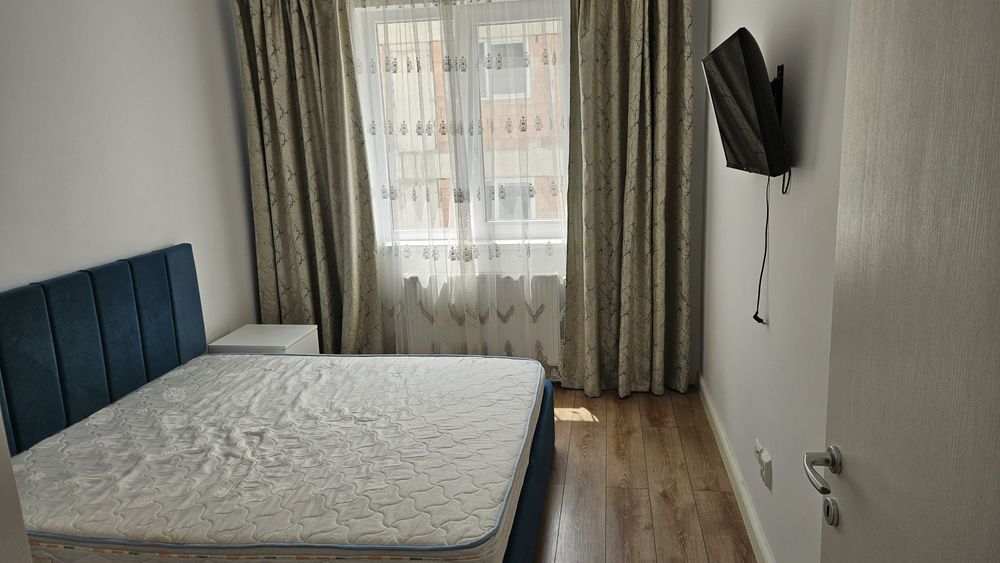 Inchiriez apartament de doua camere