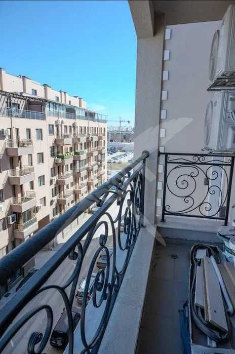 Страхотен тристаен апартамент в Христо Смирненски!