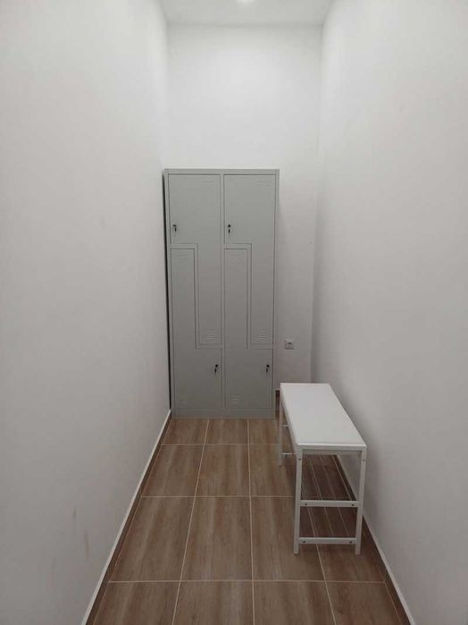 Дава се под наем Офис в Варна, Колхозен пазар - 160 кв.м за 500 € - Снимка #6