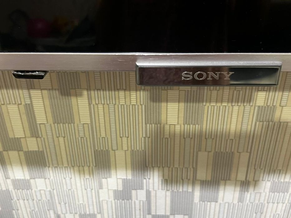 Продам телевизор Sony