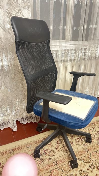 Продается Кресло