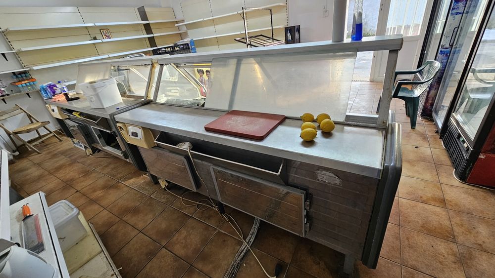 Vitrine perfect funcționale