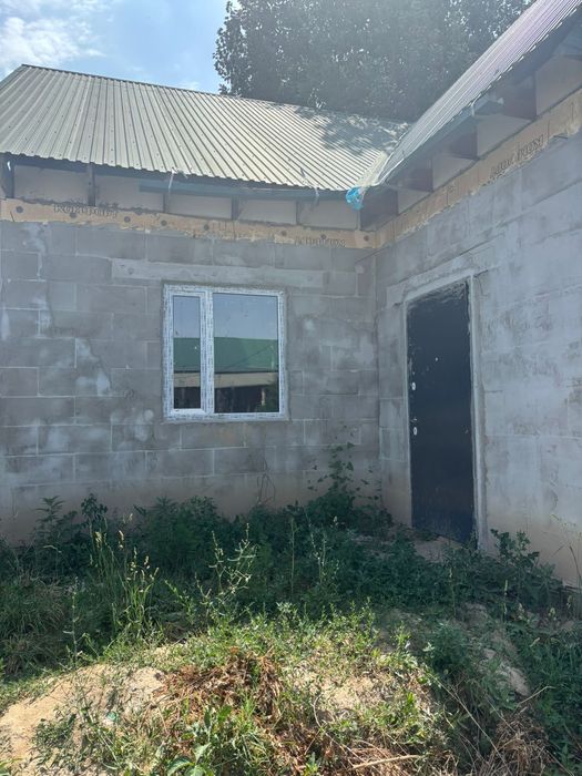 Үй сатылады опше 10 соты . 2 үй бар ..