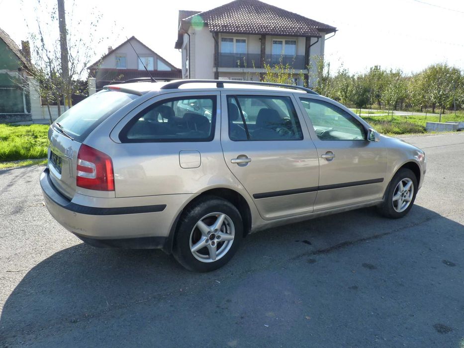 SKODA Octavia 2005 — imagine 5