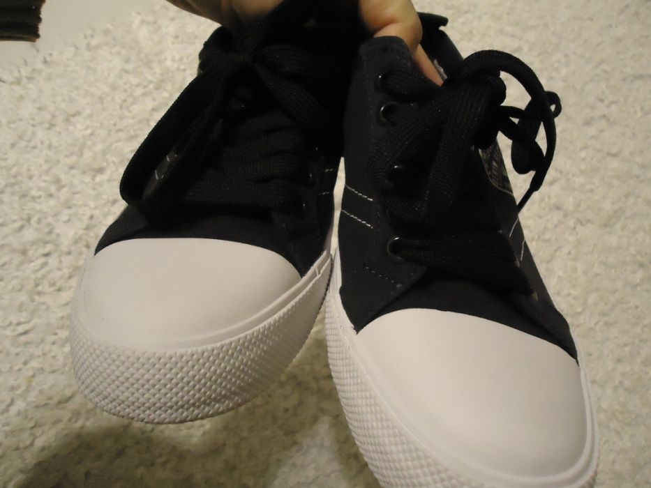 Мъжки кецове армани