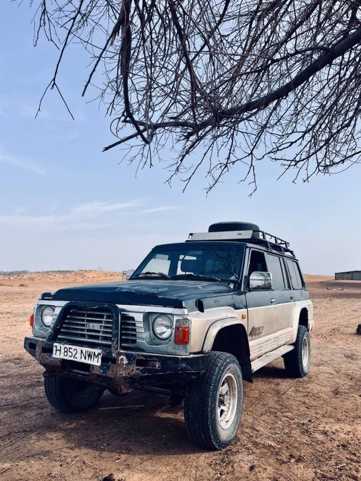 Nissan Patrol 1993 года