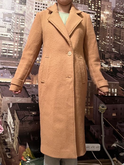 Пальто  46 размер!