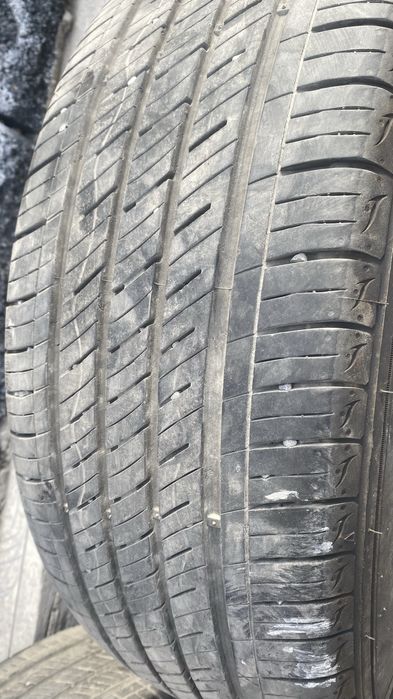 Продам шины 235/60 R18
