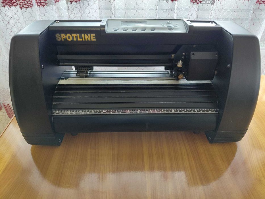 Cutter plotter Spotline + 3 cutite
