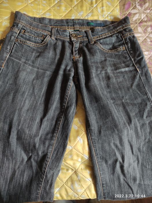 Джинсы Beneton размер 26.